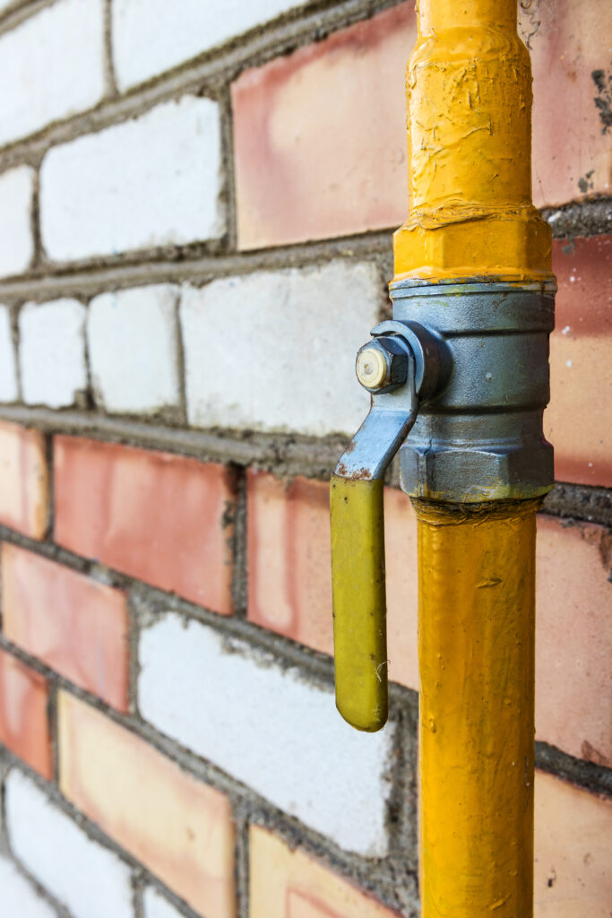 yellow gas line outside home